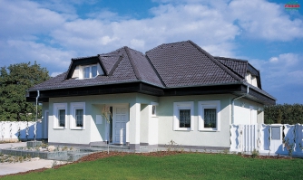 Maison de famille avec espace de grenier et garage